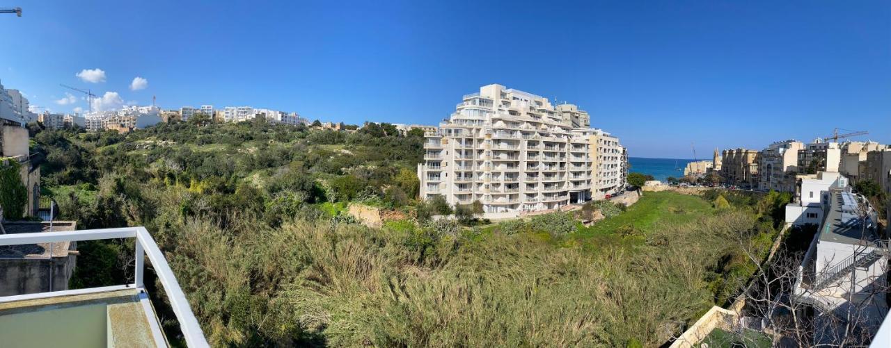 סליאמה Balluta Bay Beach House With Seaviews מראה חיצוני תמונה